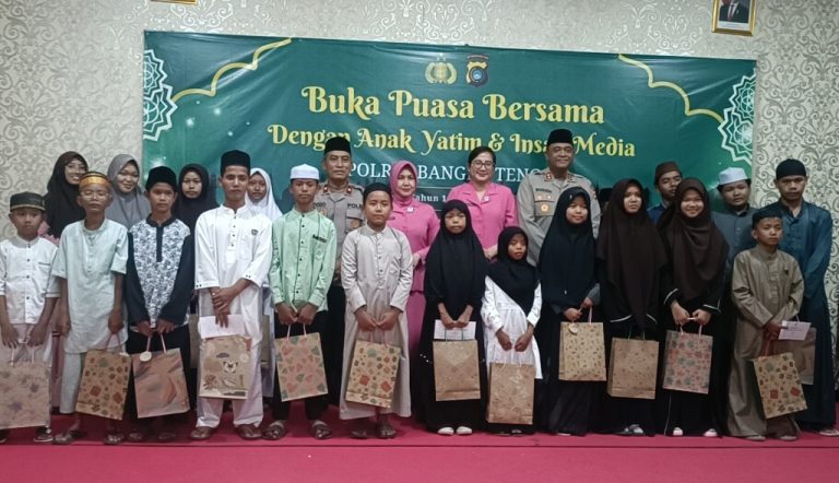 Merajut Silaturahmi Ramadan, Polres Bangka Tengah Buka Puasa Bersama Anak Yatim dan Insan Media