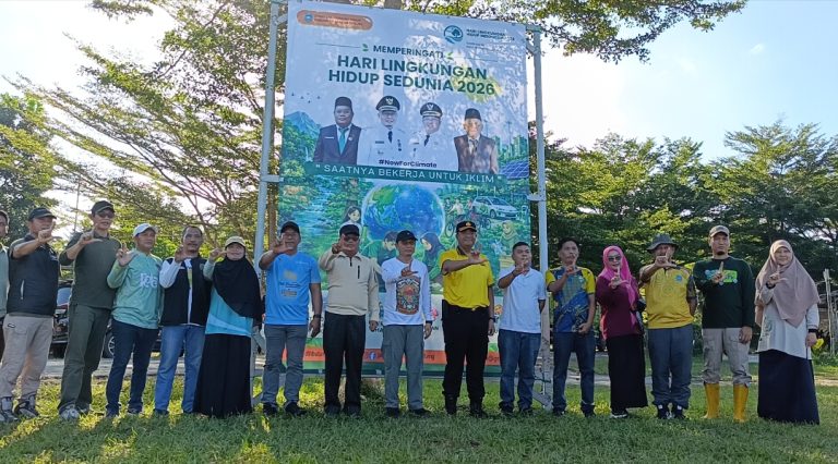 Peringati HLHS Pemerintah Bangka Tengah Gotong Royong 