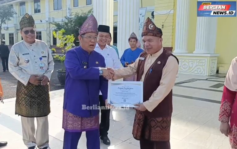 Peringati Harganas, Wabup Efrianda Ajak Masyarakat Perkuat Ketahanan Keluarga di Era Digital